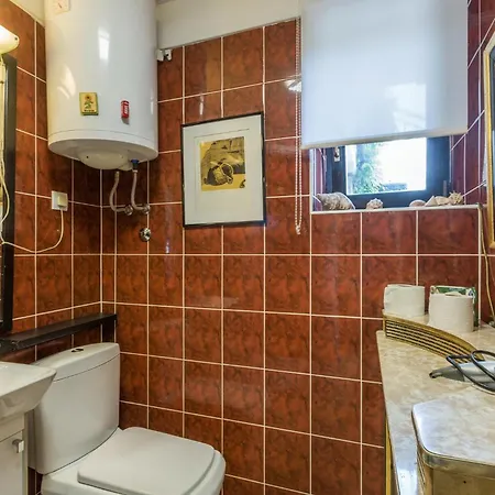 Apartman Lovely In With Kitchen *