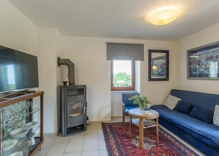 Lovely In Porec With Kitchen Apartment Ladrovici