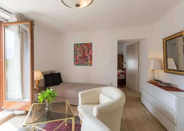 Apartment Lovely In Porec With Kitchen