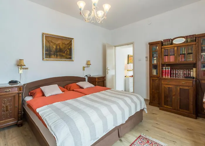 Apartman Lovely In Porec With Kitchen Ladrovići